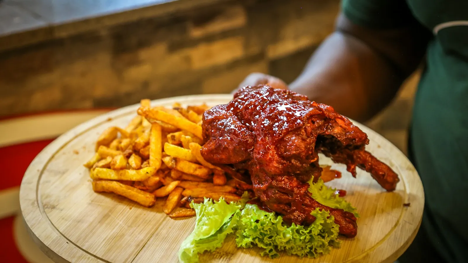 A plate of crisp fried chicken wings