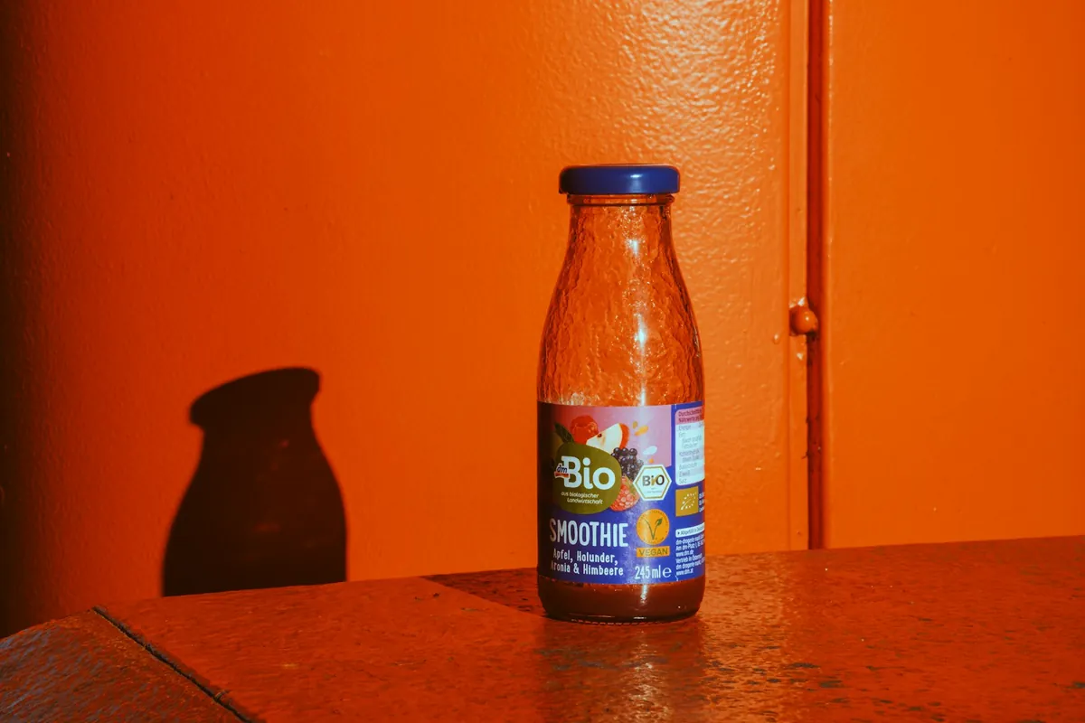 The ingredients label on a jar