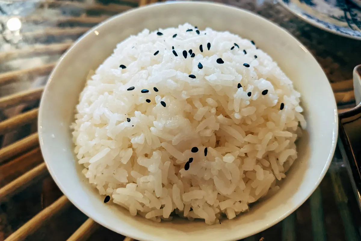 A bowl of plain steamed white rice
