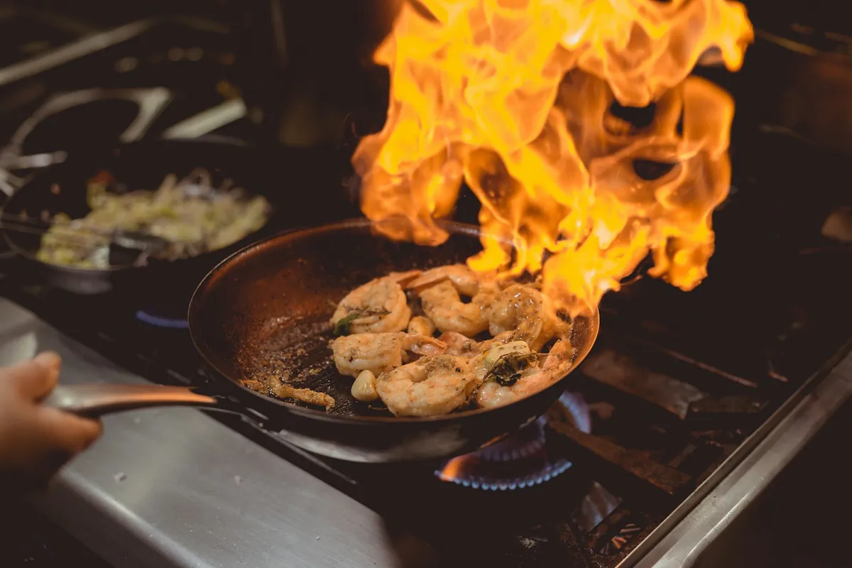 Rice being reheated in a covered container