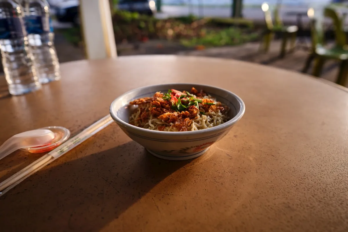 A steamed dish served with plain white rice