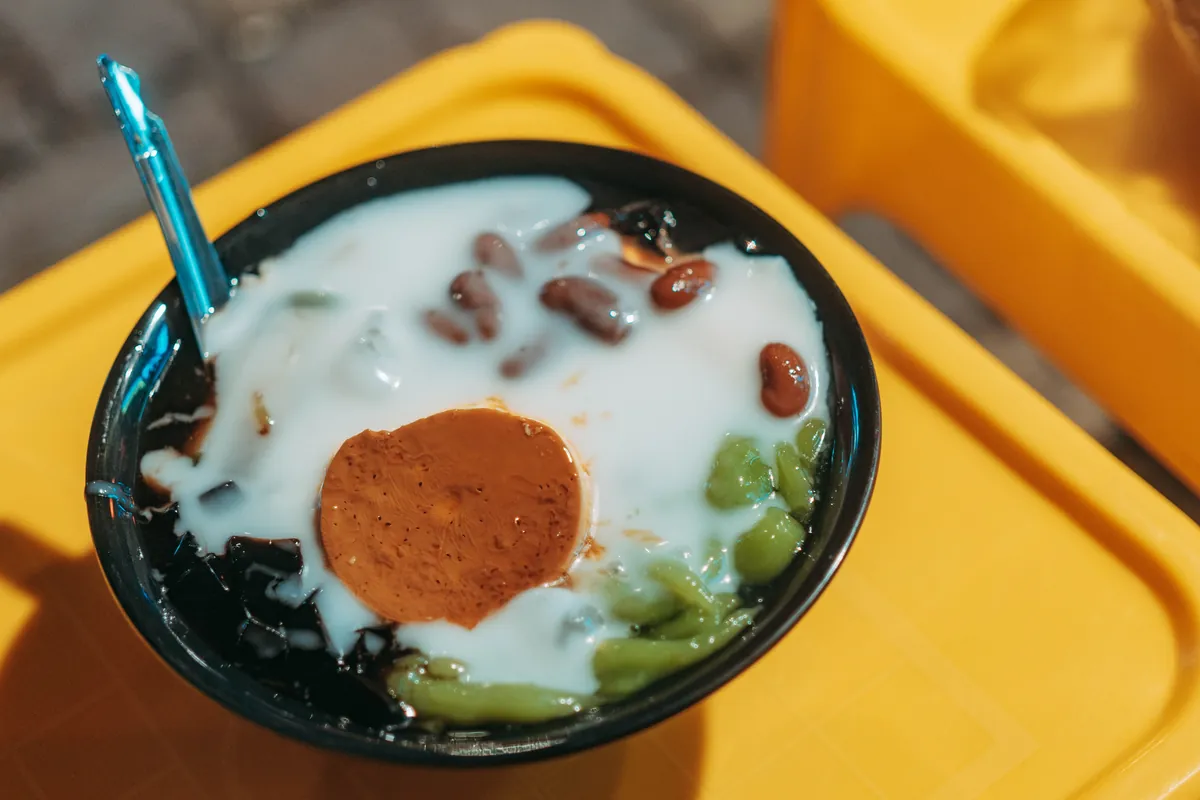 Cooked tapioca pearls in a bowl